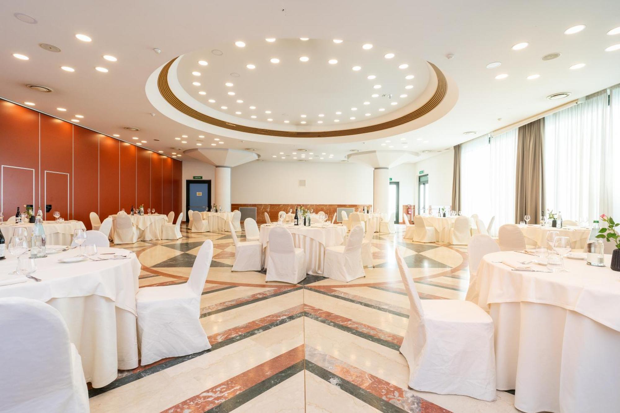 Hotel Europa Rende Luaran gambar