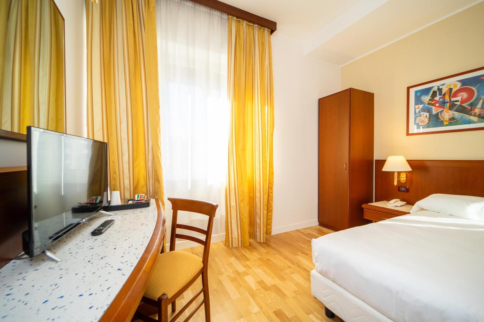Hotel Europa Rende Luaran gambar